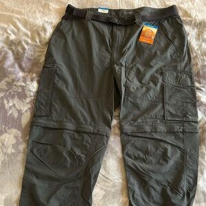 Columbia Men's Zip-Off Cargo Pants in Olive